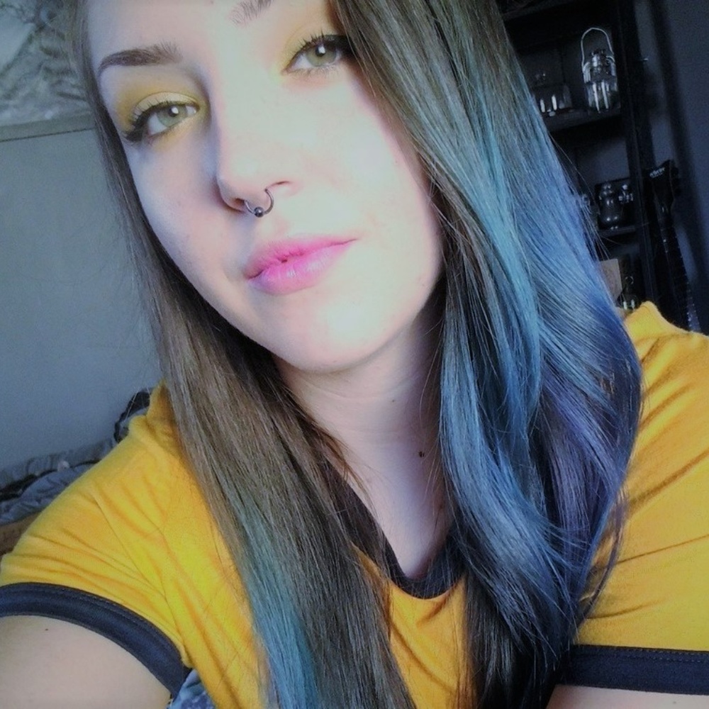 Meet your Posher, Kacie